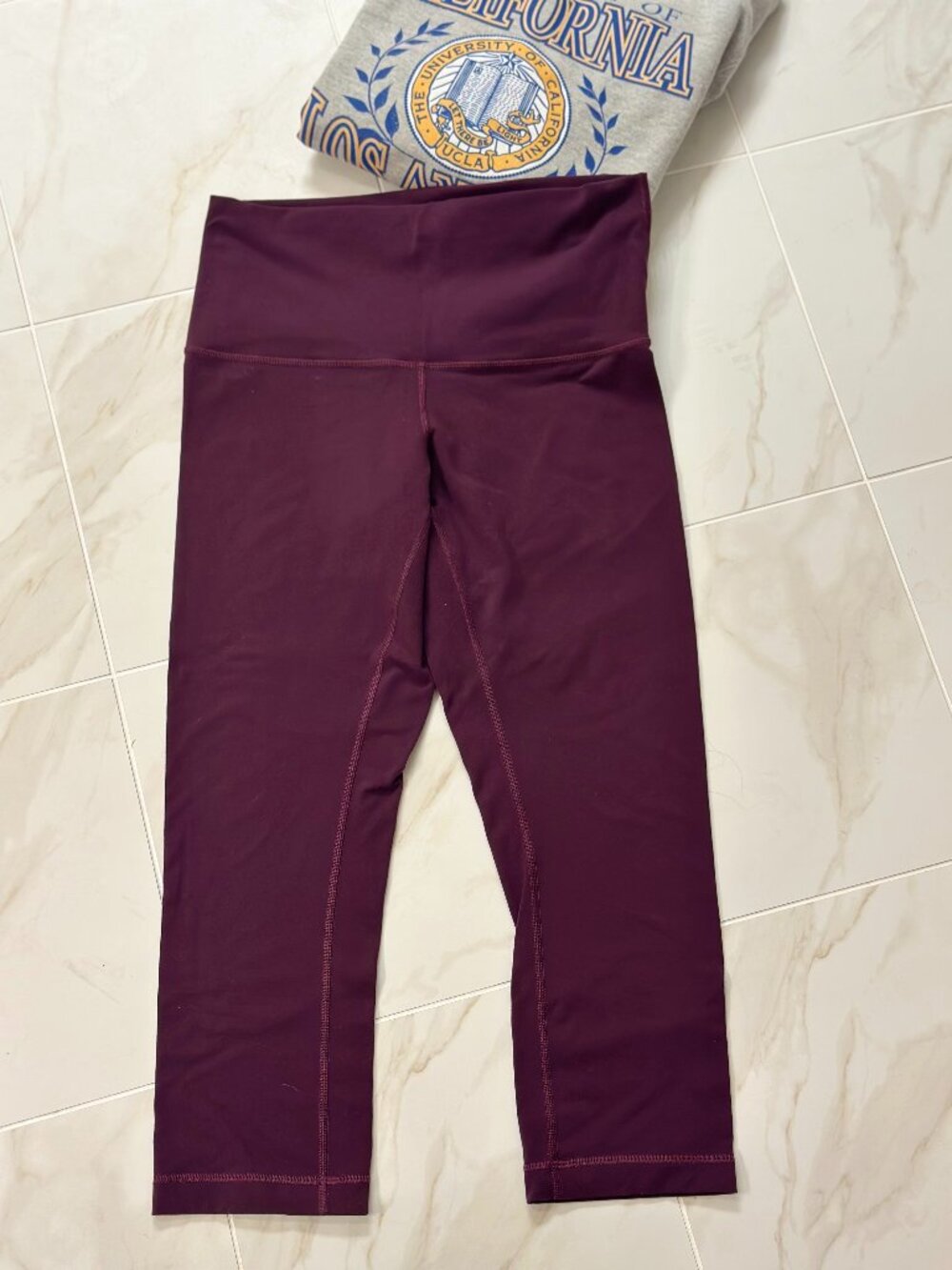 Lululemon High Rise Full-On Luon Cropped Pants Leggings Magenta Sz. 10
